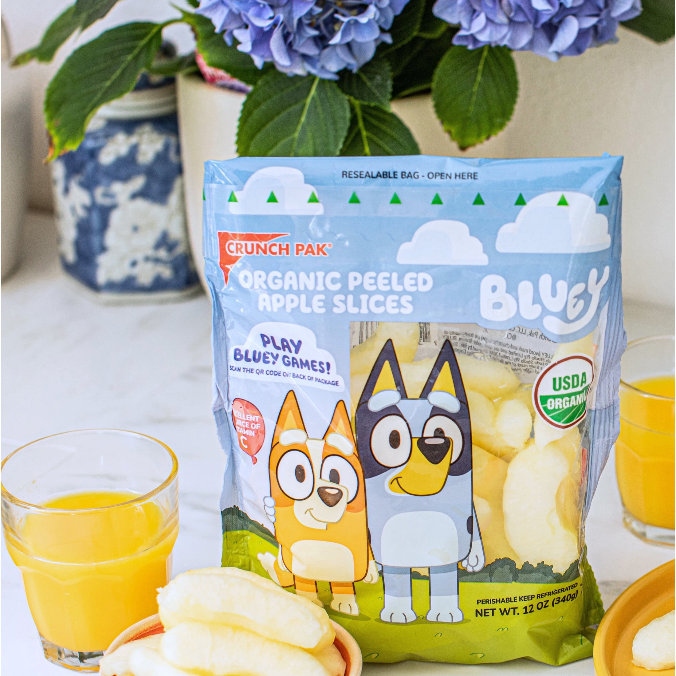 Crunch Pak Fresh Organic Peeled Sliced Apples, Family Sized 12oz Featuring Bluey