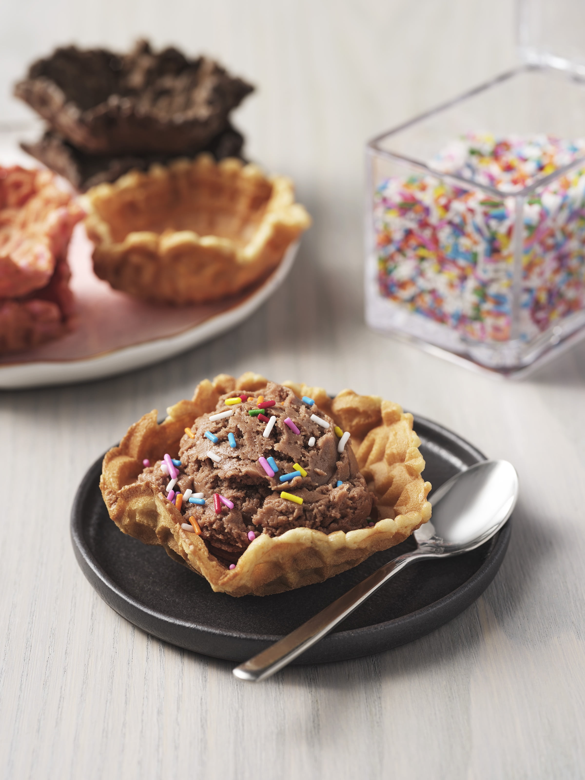Reko Pizzelle Dulce de Leche, Italian Style Waffle Cookies, 5.25oz