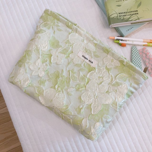 Bolsa de cosméticos impresa para mujer Bolsa de lavado de flores en relieve con cremallera de lona (verde claro) Ygjytge Cuidado Belleza