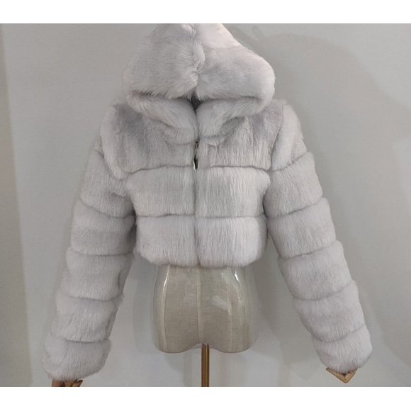 European and American  coat imitation fox  stitching hooded short long sleeve women‘s clothing in stock