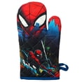 thumbnail image 5 of Marvel Spider-Man Ensemble de Torchon Mural d'Action et de Mitaines de Four, 5 of 5