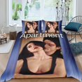 thumbnail image 2 of El Apartamento Conjunto de sábanas temático, trío de piezas, cómodo y amigable con la piel, diseño único, regalo de decoración para el hogar para familiares, amigos y fans,140cm *210cm, 2 of 6