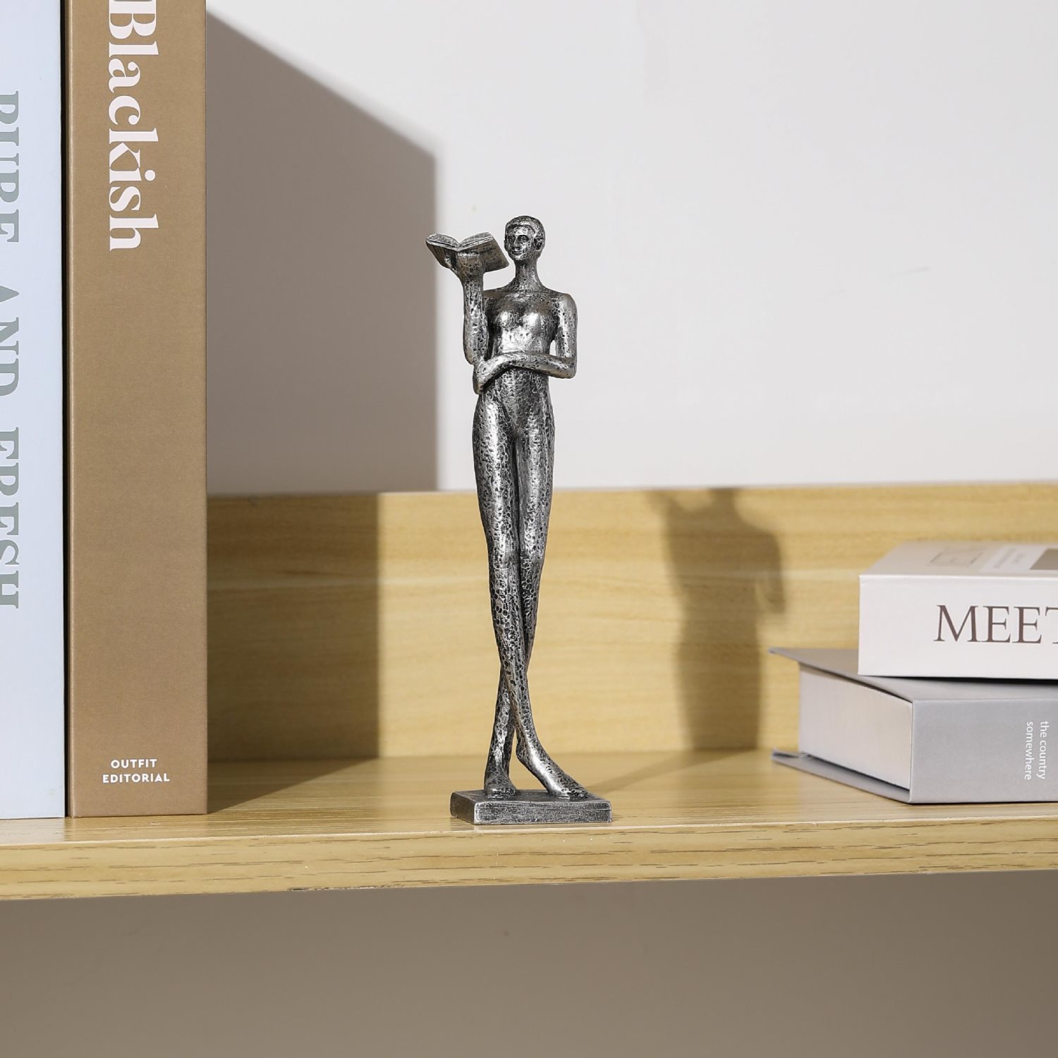 Thinker Statue Reading Abstract Art Sculpture Modern and Simple Resin