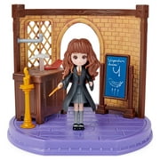 Wizarding World, Magical Minis Charms Classroom, Figure & Accessories