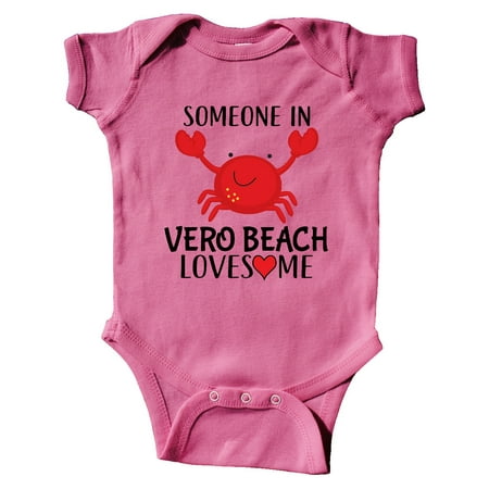

Inktastic Someone in Vero Beach Loves Me Gift Baby Boy or Baby Girl Bodysuit