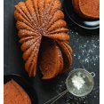 thumbnail image 1 of Nordic Ware Moule à Pain Bundt - Cannelé - 6 Tasses en Aluminium Moulé Antiadhésif, 1 of 5