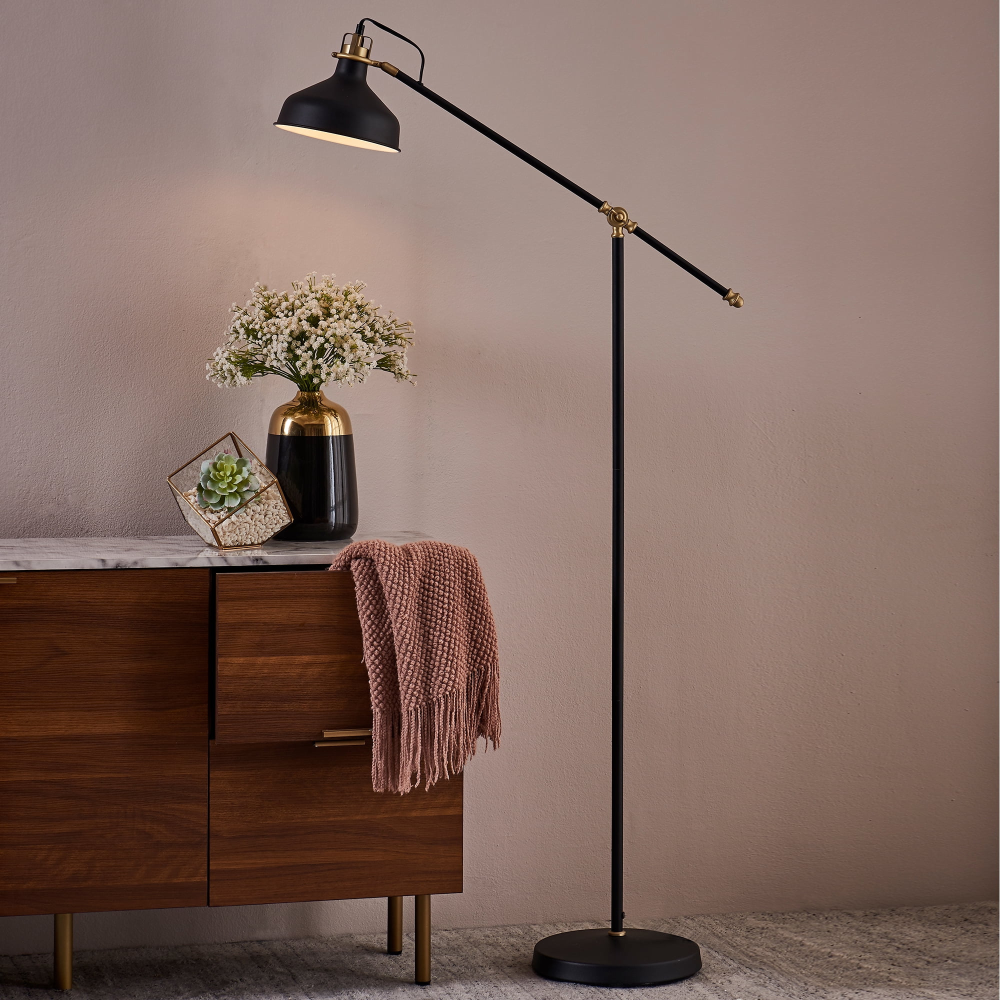 versanora lamp
