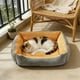 thumbnail image 4 of Cama para gatos Cama para mascotas Un nido suave y multifuncional de doble capa con peluches y esponjosos Adecuado para gatos y perros Cama para mascotas, 4 of 6