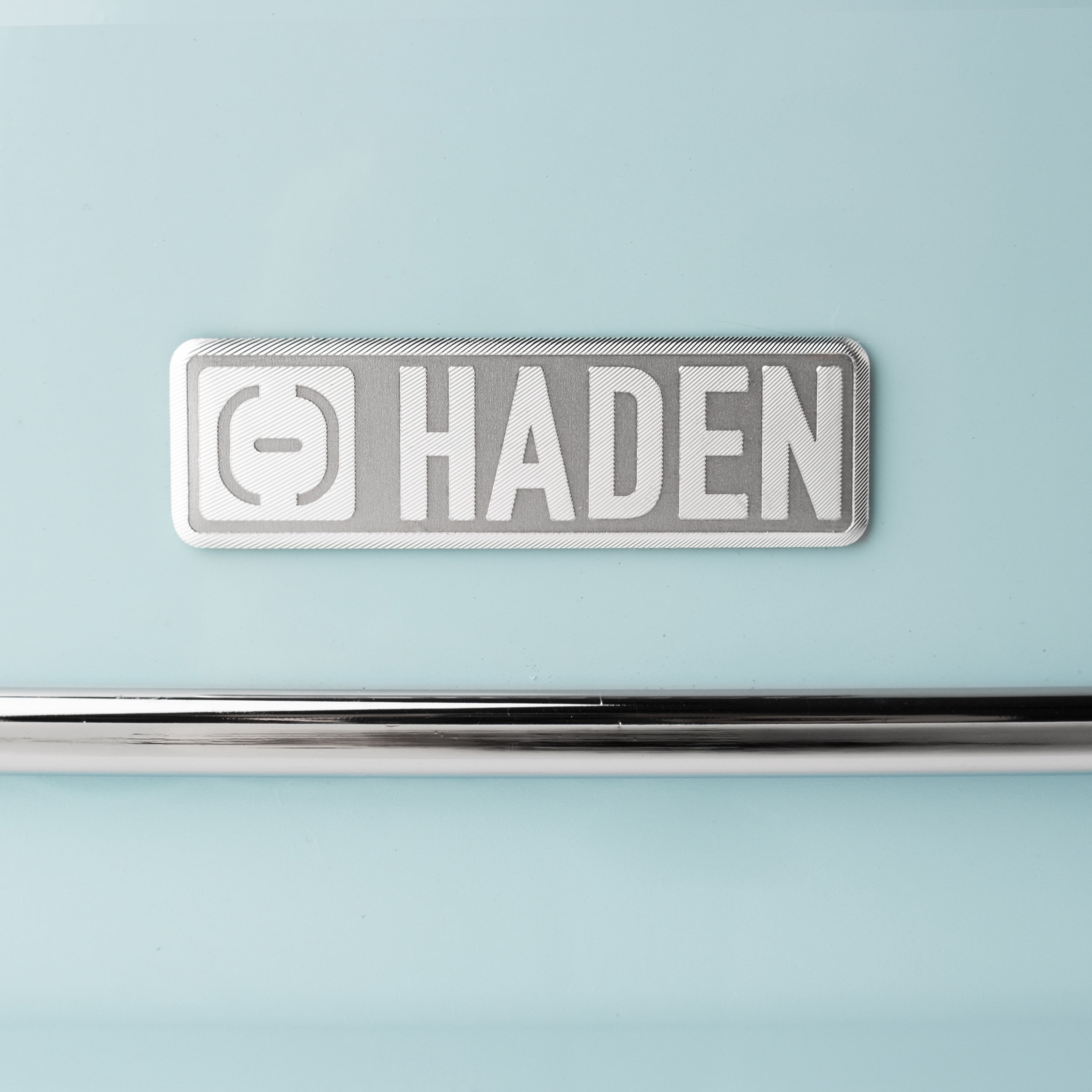 HADEN Heritage 2-Slice Wide Slot Toaster with Removable Crumb Tray, Browning Control, Cancel, Bagel and Defrost Settings