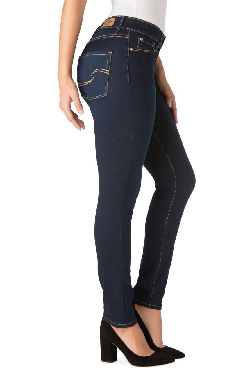 Levi Strauss Signature.™ Women's Modern Skinny