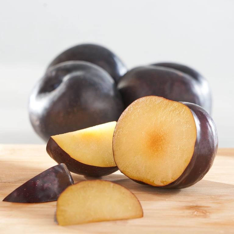Plums, 2lb Bag - Walmart.com