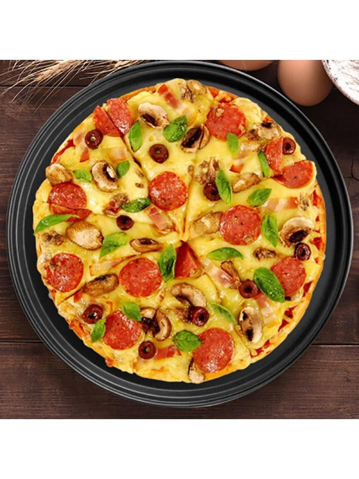 Pizza Pans, Screens, Disks, and Stones: Everything You Need to Know -  Product 101