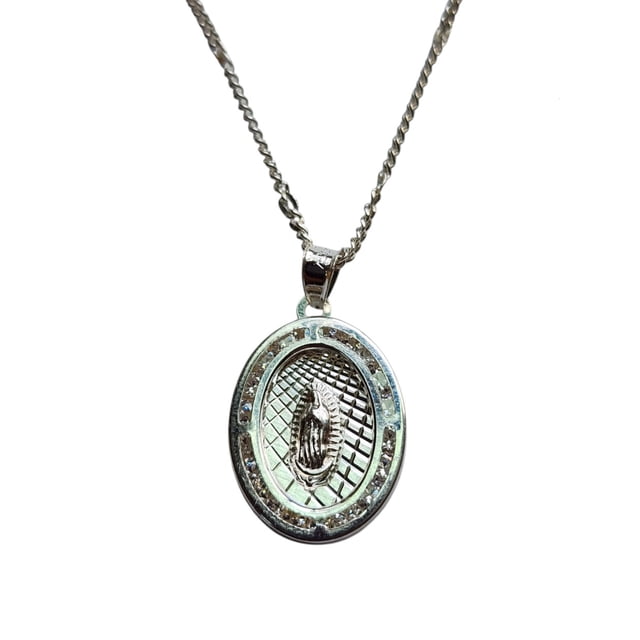 COLLAR DE VIRGEN OVAL ZIRCONIAS DE PLATA