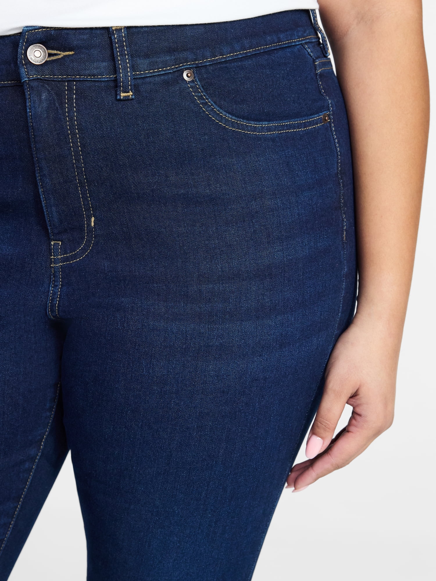 Terra & Sky Women's Plus Signature Denim Skinny Jeans with Control Panel, Sizes 16W-26W