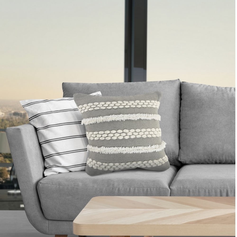 Ox Bay 20" x 20" Hand-Woven Gray/ White Geometric Resistant Polyester Pillow Cover