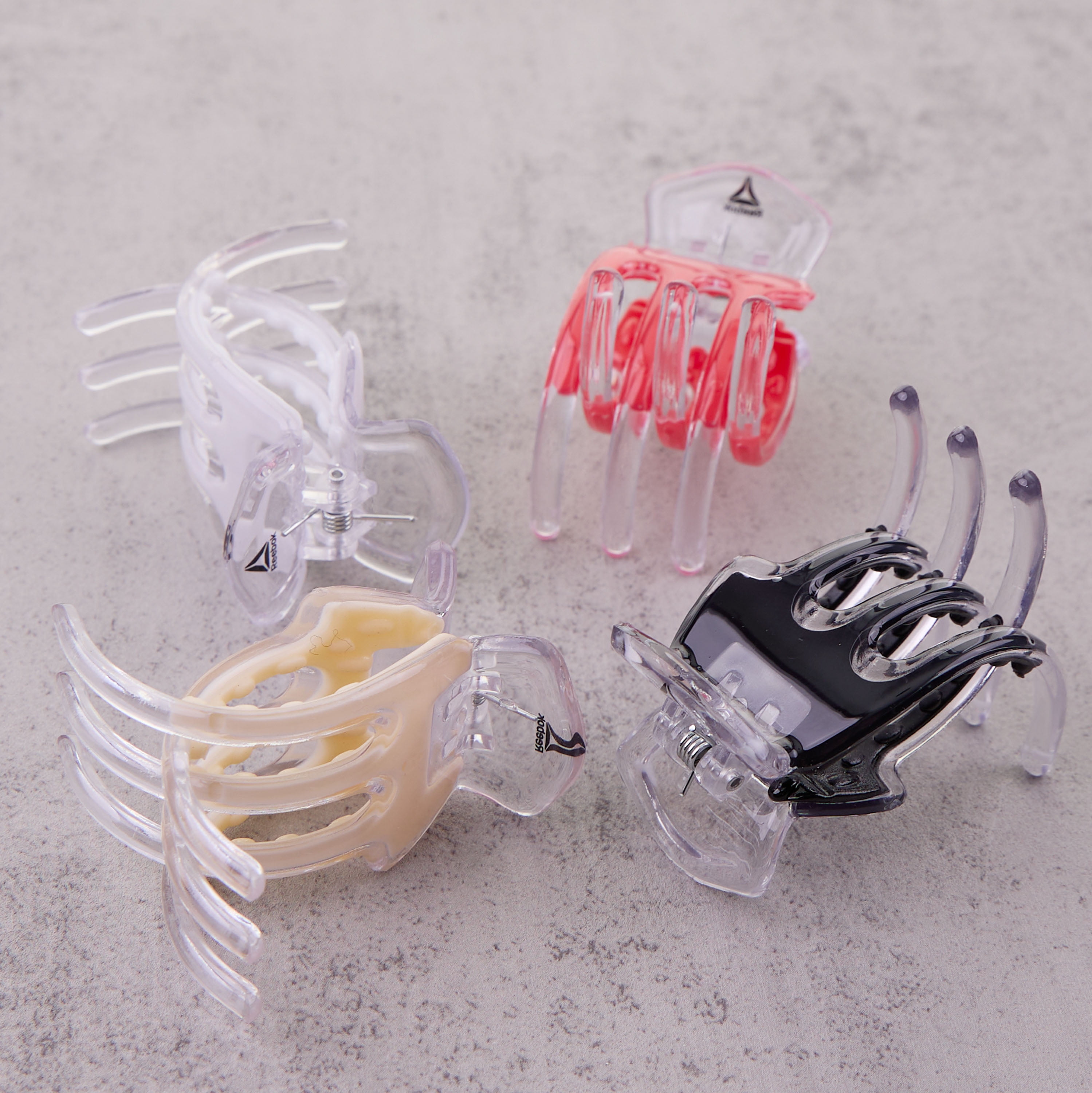 Reebok Claw Clip With Interior Grip, 4 Piece Set for All Hair Types