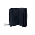 thumbnail image 3 of Cartera Steve Madden color negro, con correa de muñeca color negra con letras grabadas, 3 of 4