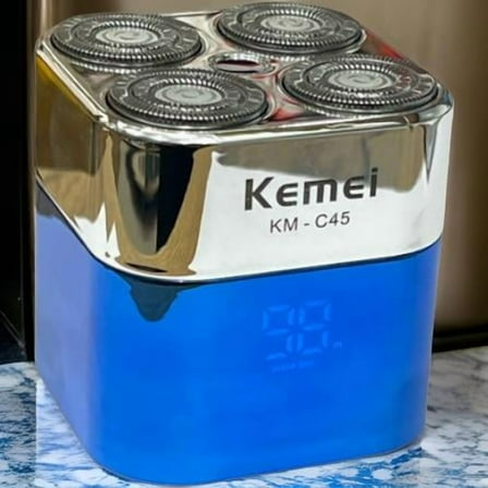Rechargeable Shaver, Excellent Cutting Function, LCD Display, KM-C45, Staggered Head Shaver Blades for a Closer Shaver, 1.5 Hours Fast charging