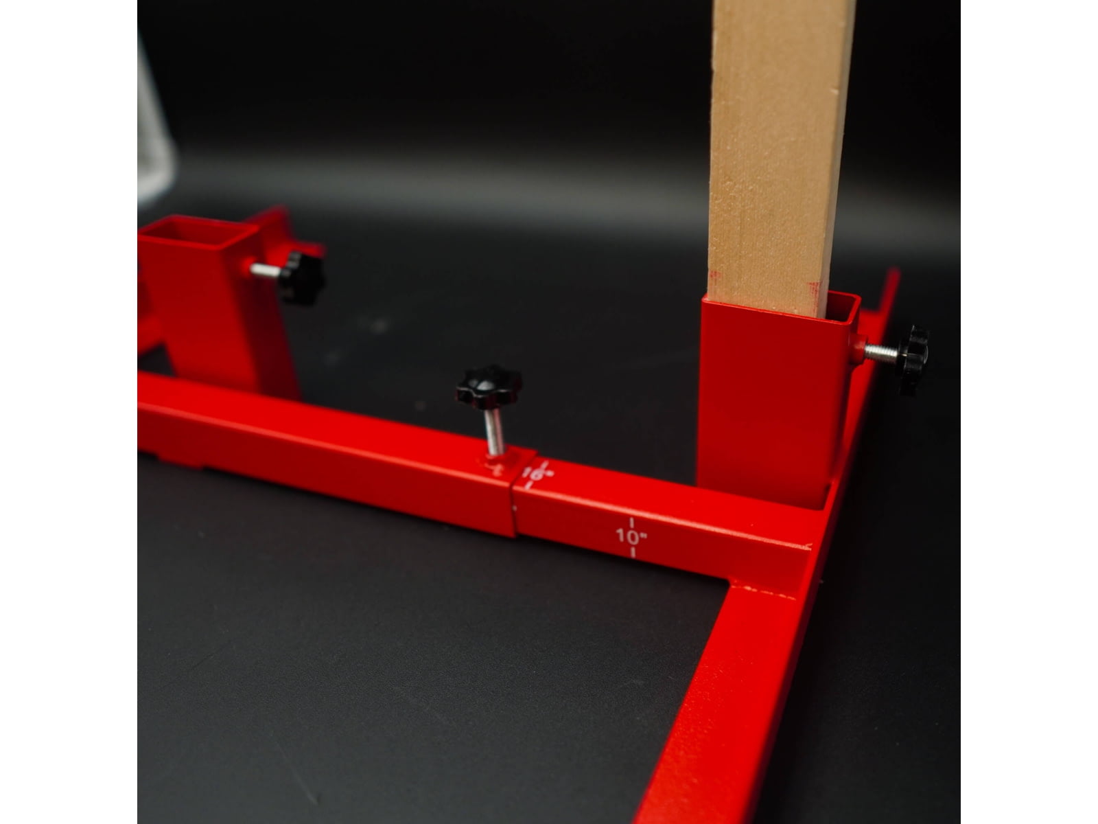 Infinite Defense Fixed Target Stand, Red