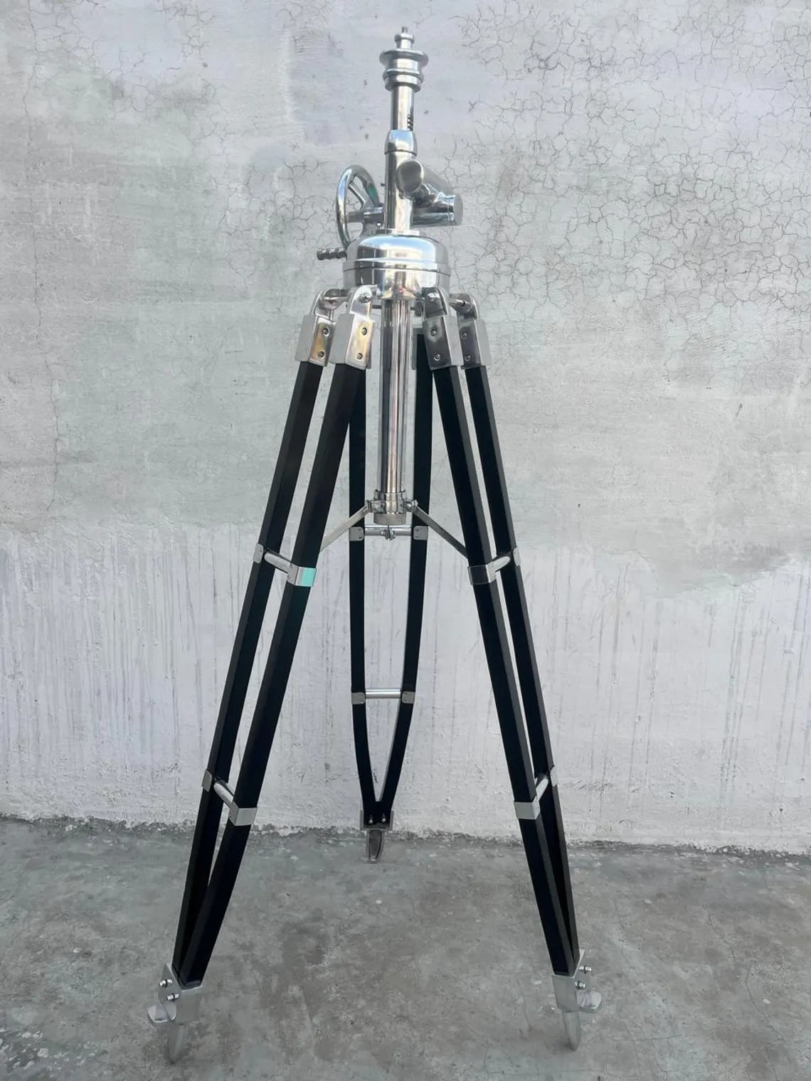 Vintage Royal Marine Tripod Floor Lamp Industrial Studio Searchlight for Home Office - Nautical Decor