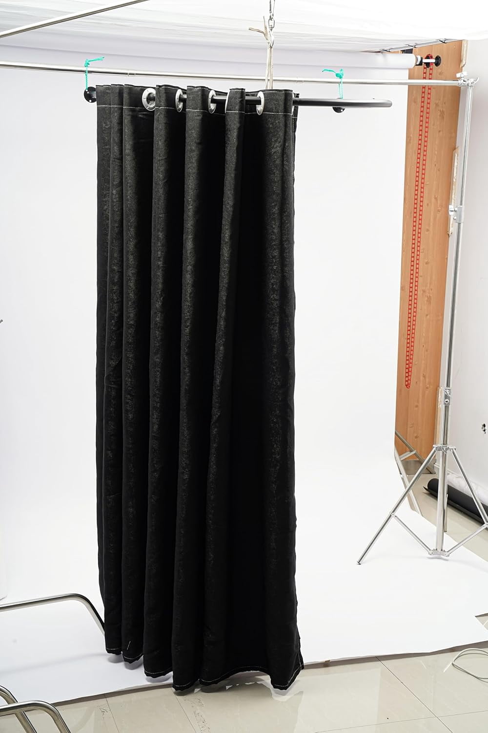 Miumaeov U-Shape Fitting Room for Boutiques, Portable Clothing Store Changing Room, Privacy Screen Partition Protection Dressing Room