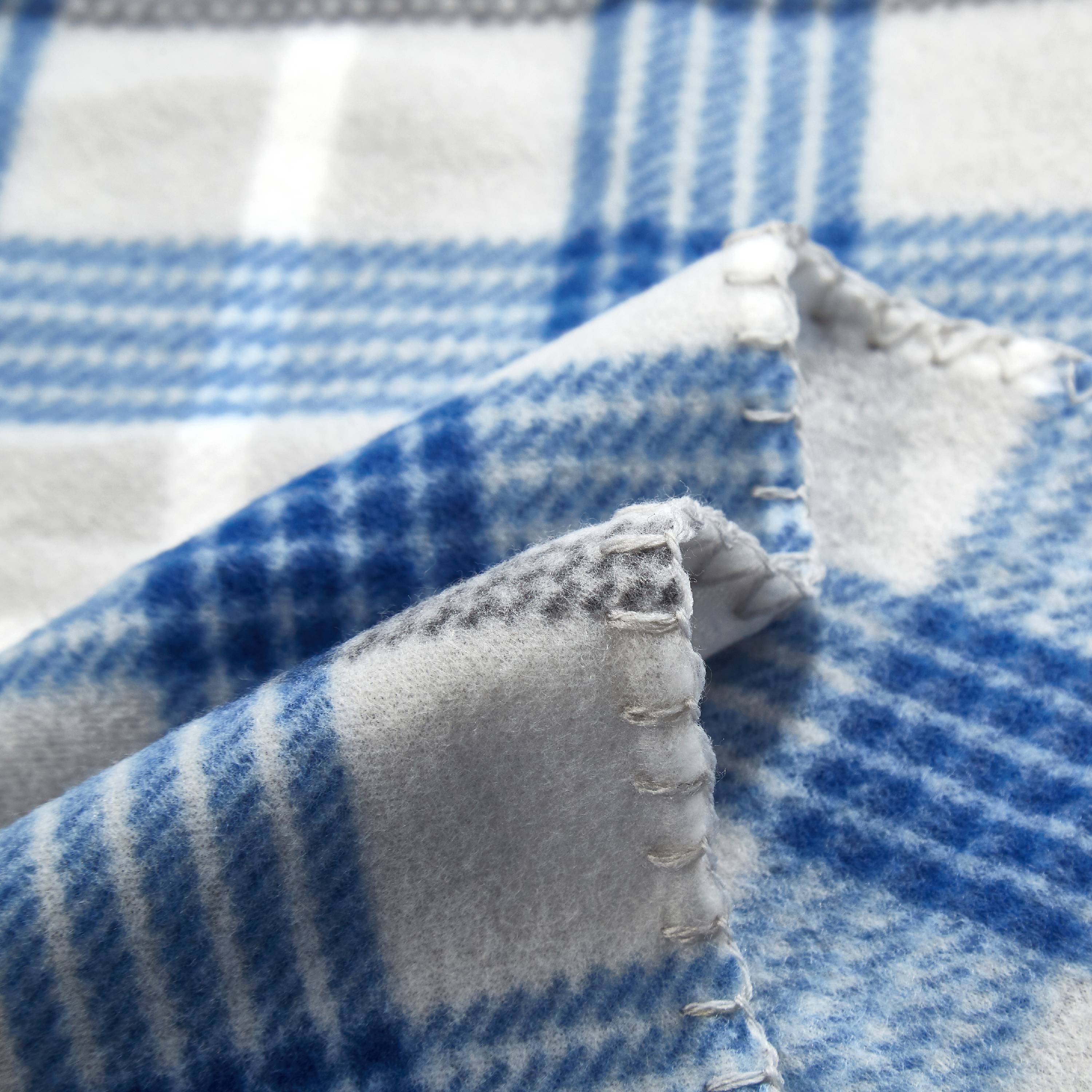 Mainstays Fleece Gray & Blue Plaid Throw Blanket, 50" x 60" - image 3 of 5