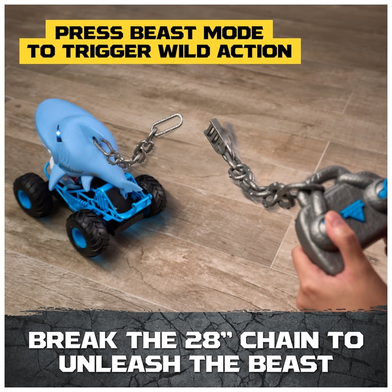 Monster Jam Chomping Megalodon RC Truck 1:15 Scale photo 5