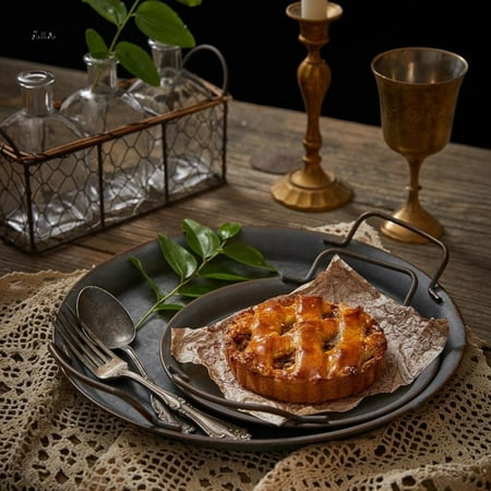 

Leaveforme Vintage Round Shape Serving Tray Dual Handle Retro Style Metal Food Storage Tray for Home