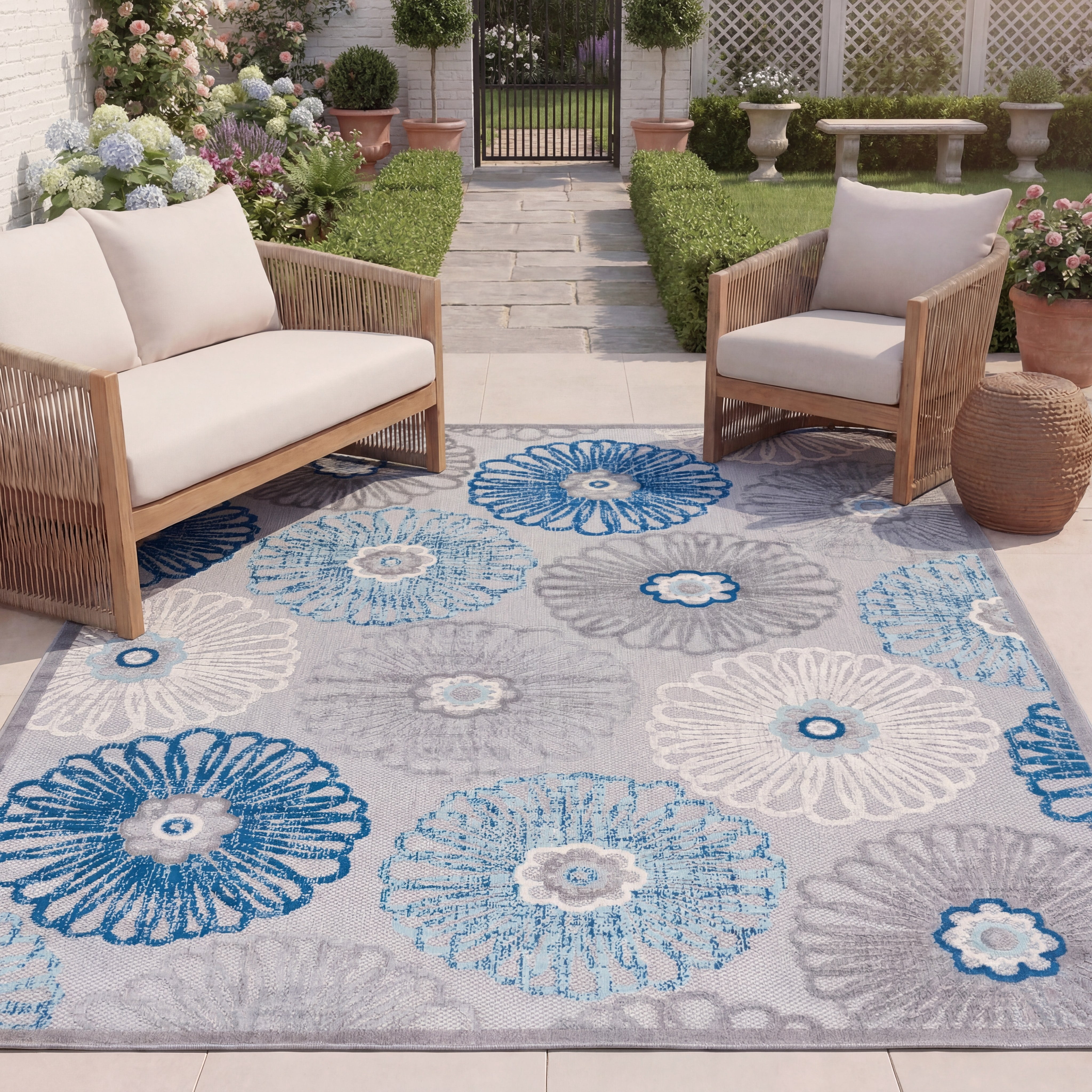 SAFAVIEH Cabana Aria Cream/Red 2'X8' Runner Indoor/Outdoor Area Rug Grey/Blue, 5'3" x 7'6"