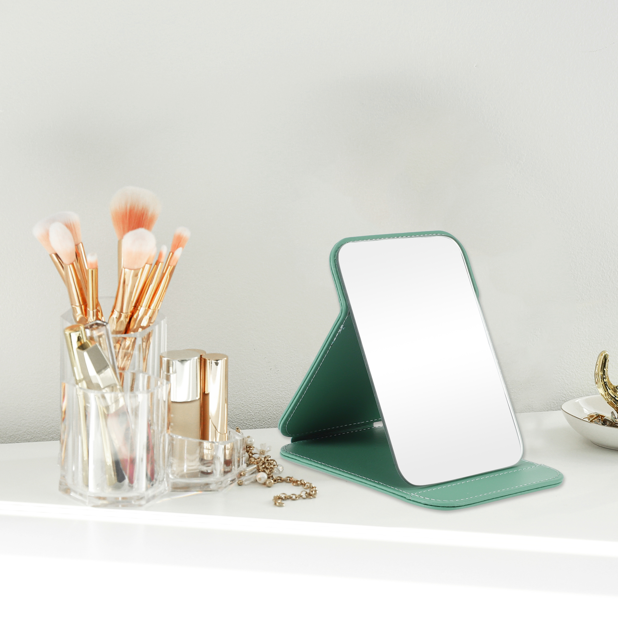 Unique Bargains 1pc Foldable Makeup Mirror for Travel and Vacation Green Small