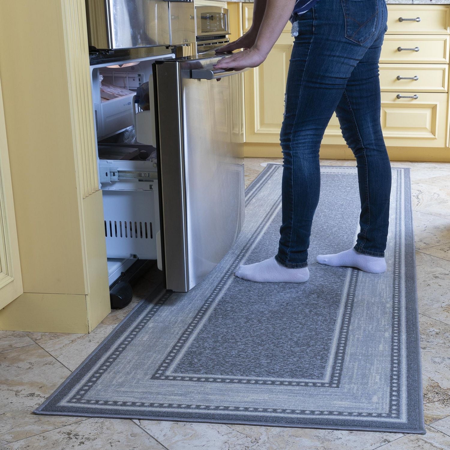 Tapis contemporain conception bordée à motif et à sous-couche en caoutchouc de la collection Ottohome