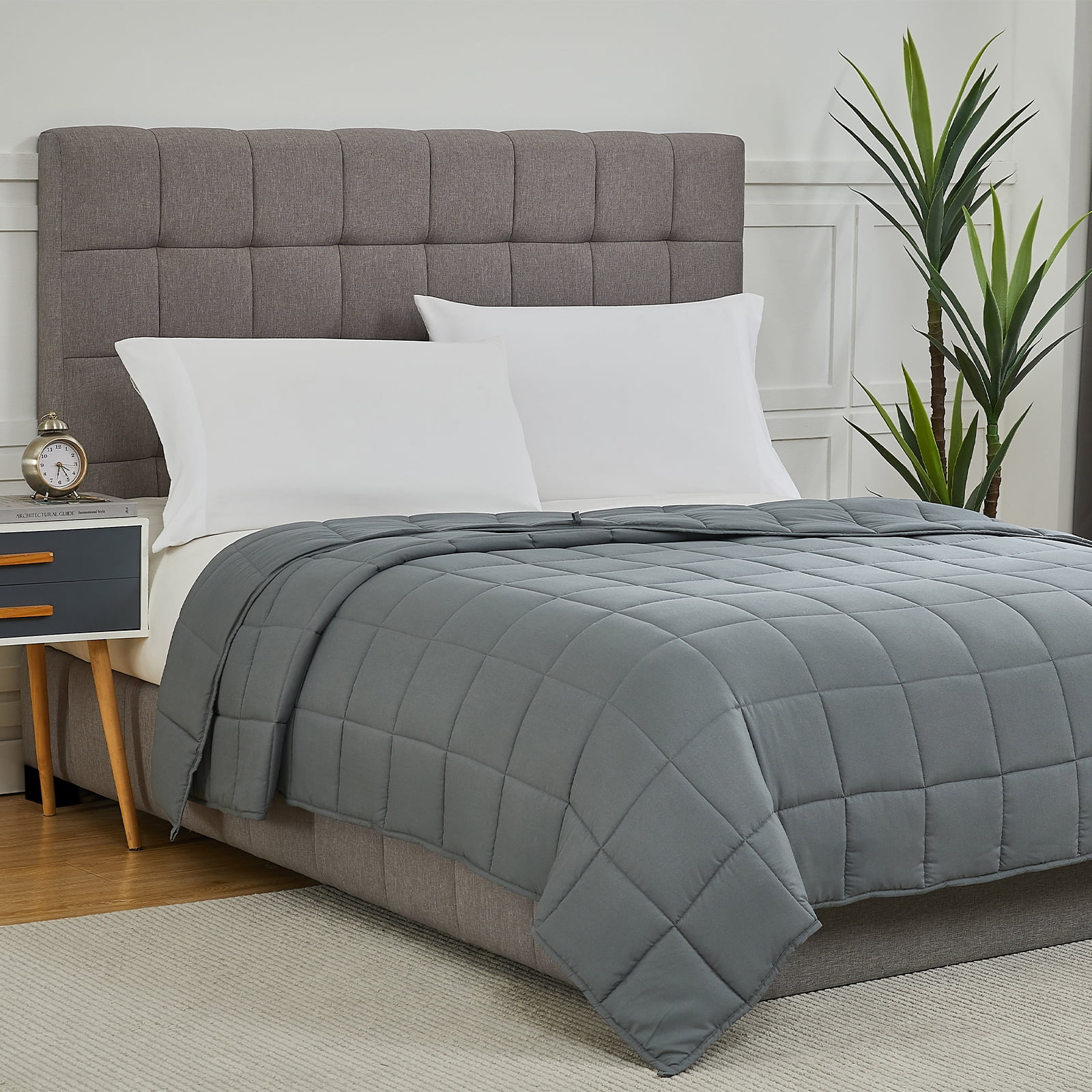 CYMULA 15 Lbs Weighted Blanket Breathable Fabric with Premium Glass Beads for Adults 48"x 72