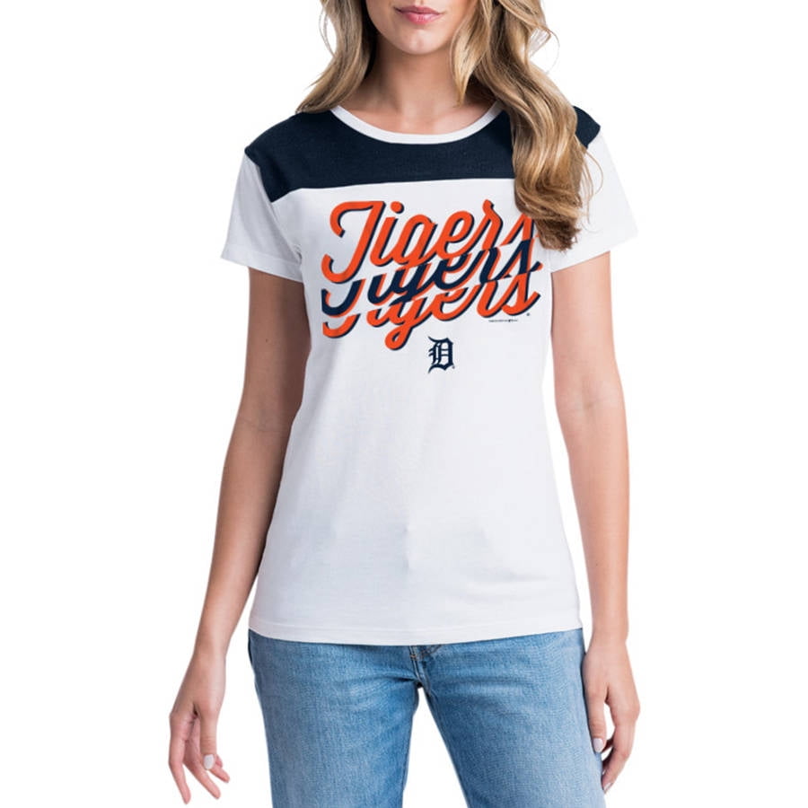 MLB Detroit Tigers Women's Short Sleeve White Graphic Tee