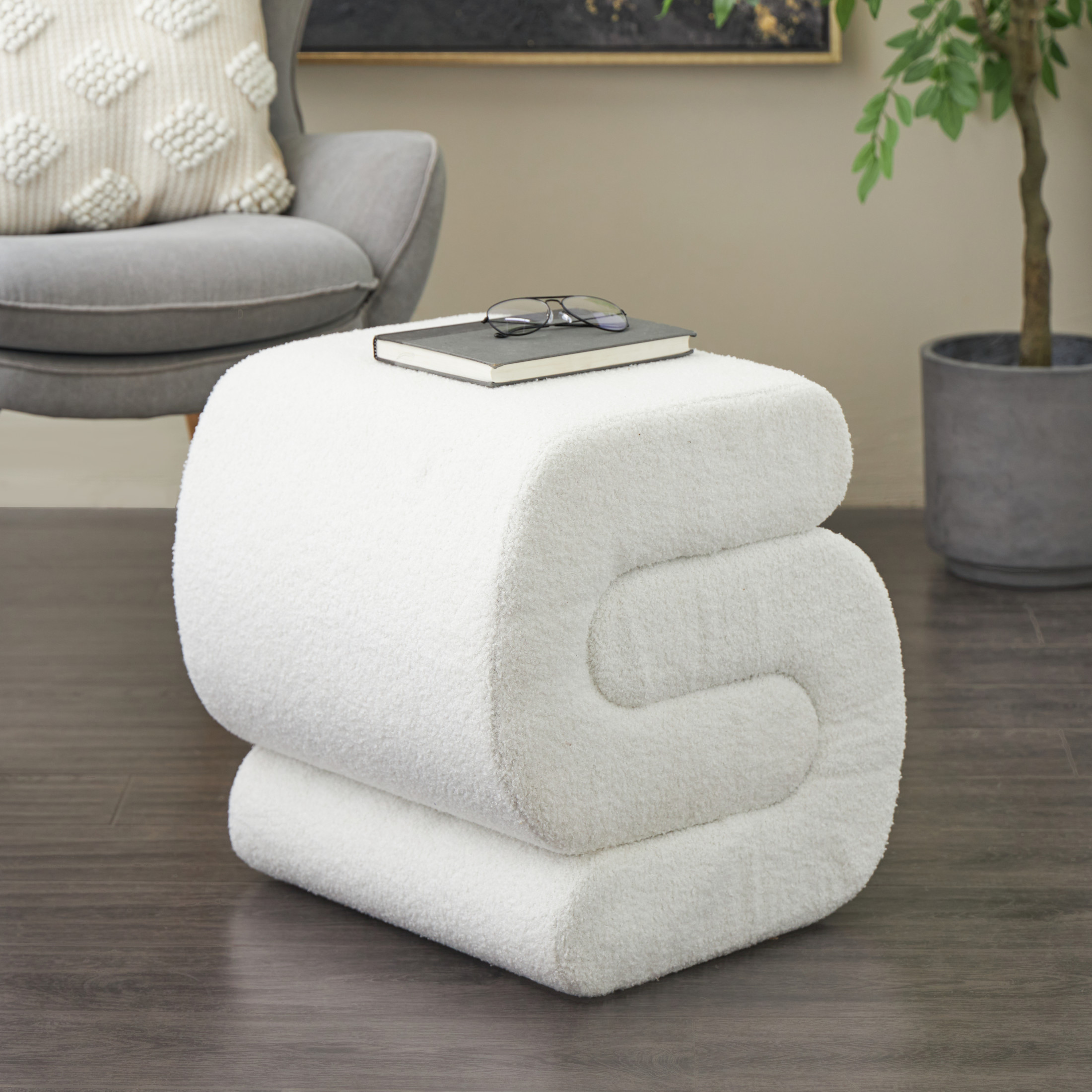 DecMode 20" x 19" White Polyester S- Shaped Ottoman with Connected Arches, 1-Piece