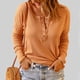 thumbnail image 3 of Blusa de punto Jersey Hombro caído Manga larga Color puro Cuello redondo Tops con botones para mujer Naranja S, 3 of 6