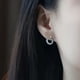 thumbnail image 5 of Pendientes de estilo para mujer Pendientes de encaje con circonita incrustada estilo francés Pendientes en forma de U, 5 of 8