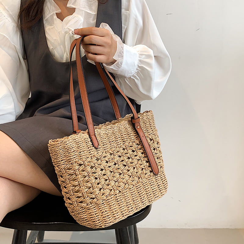 2023 New Fashion Plaid Weave Women's Crossbody Bag With Camping Basket  Texture Handheld Straw Bag For Summer Outing