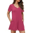 thumbnail image 1 of Traje Corto de Cuello en V para las Mujeres Color Sólido Atlético con Bolsillos, Poliéster, 1 of 9