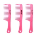 thumbnail image 1 of Paquete de 3 peines profesionales para peinar el cabello con mangos suaves. Rosado, 1 of 9