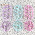 thumbnail image 4 of Bread Press Mold Heat-resistant DIY Tasteless Convenient Dessert Bread Dough Pastry Cutter Kitchen Gadget, 4 of 5