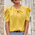 thumbnail image 2 of Top casual de mujer de moda de color puro con lazo grande y cuello en V de manga corta abombada para citas, 2 of 6