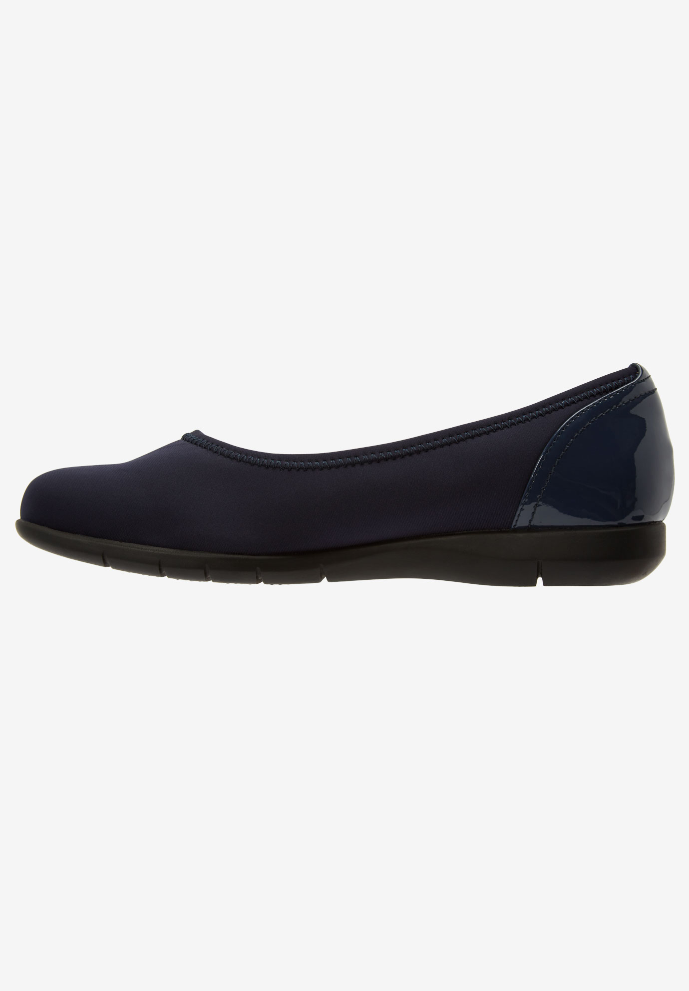 Comfortview Women's Wide Width The Lyra Slip On Flat Shoes - image 4 of 7