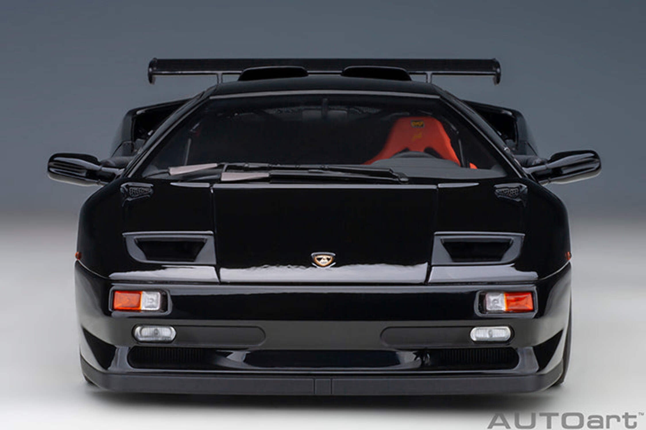 Lamborghini Diablo SV-R Deep Black 1/18 Model Car by Autoart Lamborghini Diablo SV-R Deep Black 1/18 Model Car by Autoart