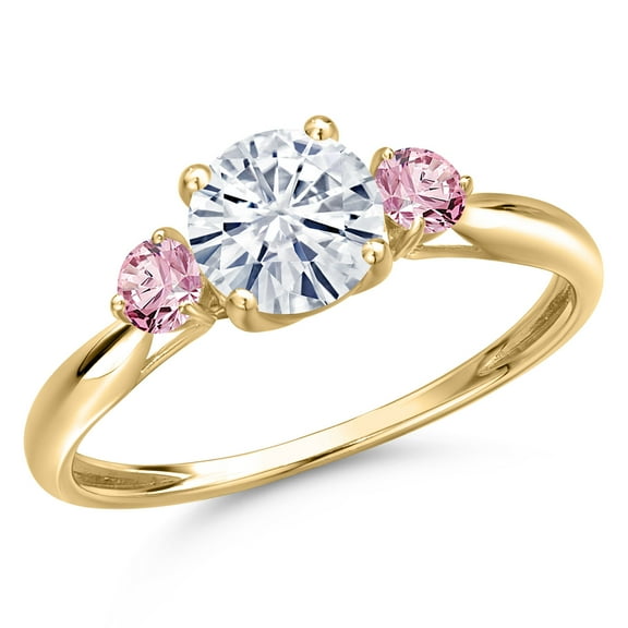 Gem Stone King 10K Yellow Gold White Moissanite and Pink Lab Grown Diamond 3-Stone Ring for Women | 1.06 Cttw | Round 6MM | Gemstone Birthstone | Size 9