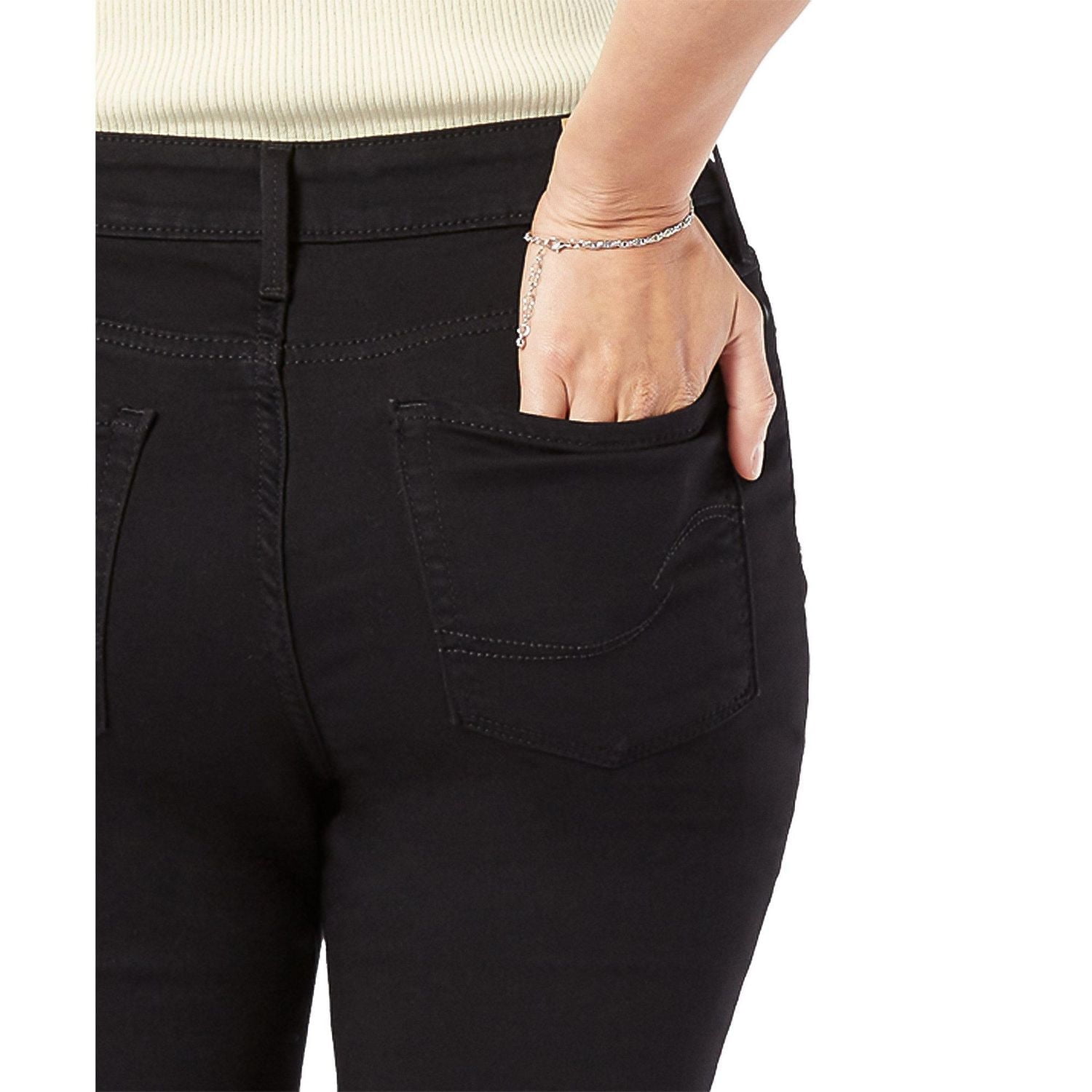 Levi Strauss Signature.™ Women's Mid-Rise Skinny Jeans