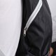 thumbnail image 3 of unbranded Outdoor Impermeable Con Bolsillos Laterales Expansibles En Color Negro, 3 of 8