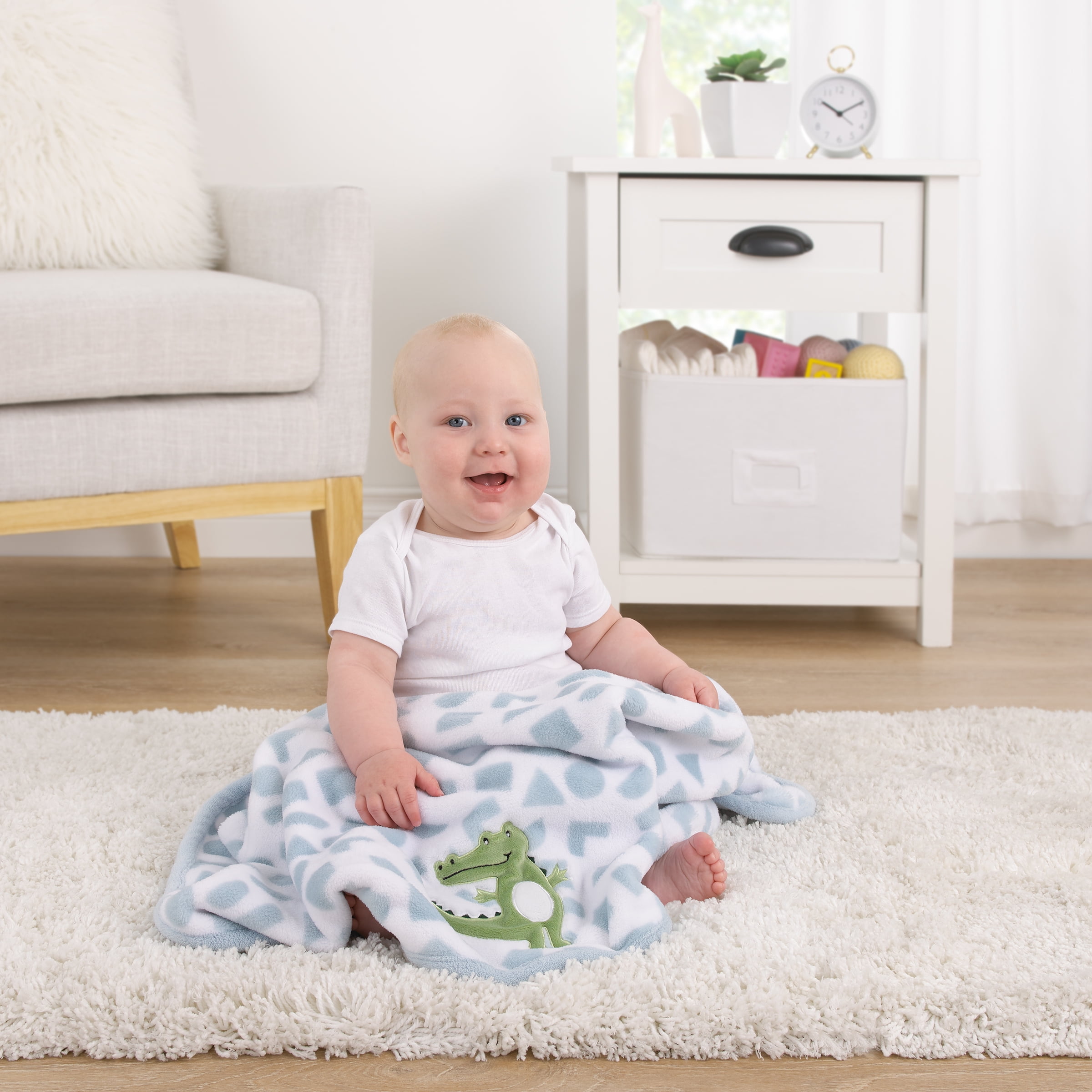 Parents Choice Appliqued Gator Soft Baby Blanket, Blue and White, Infant Boy