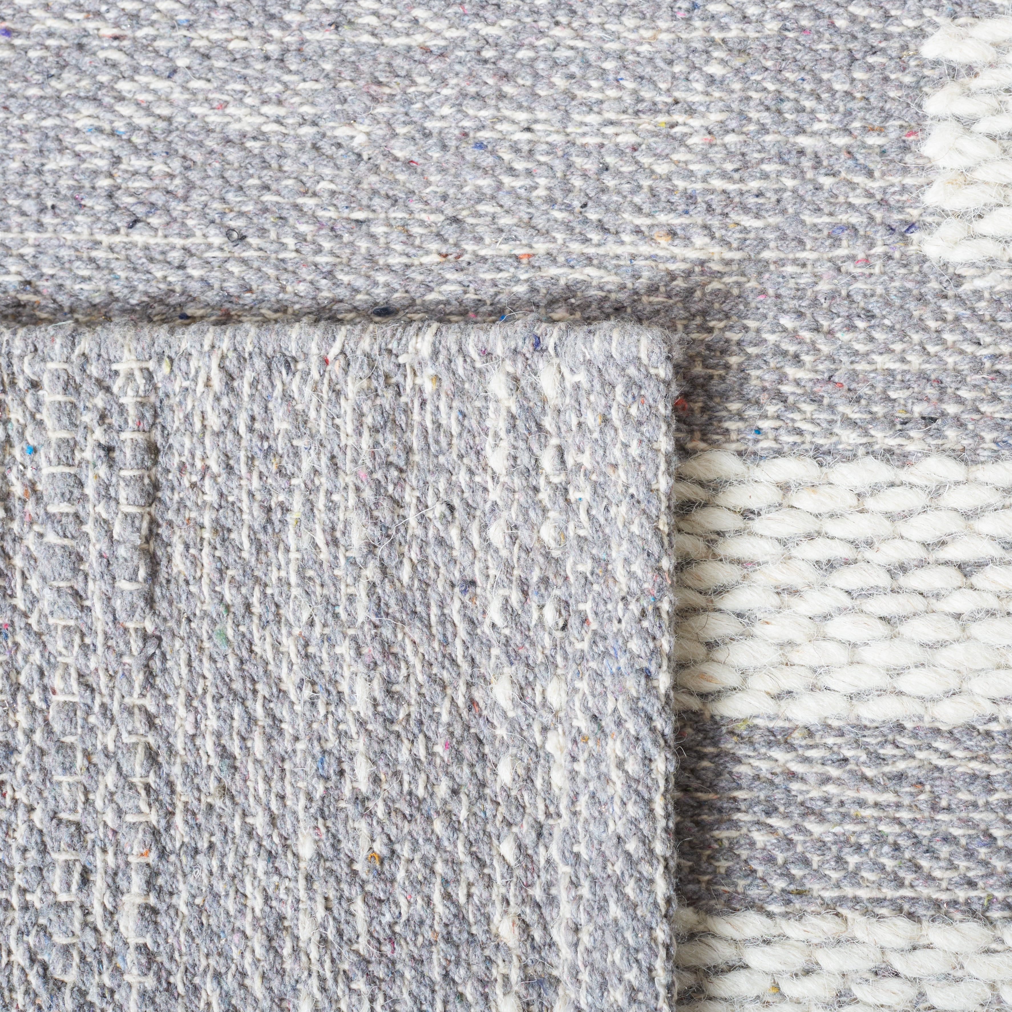 SAFAVIEH Striped Kilim Eamon Striped Area Rug, Silver/Grey, 8' x 10'