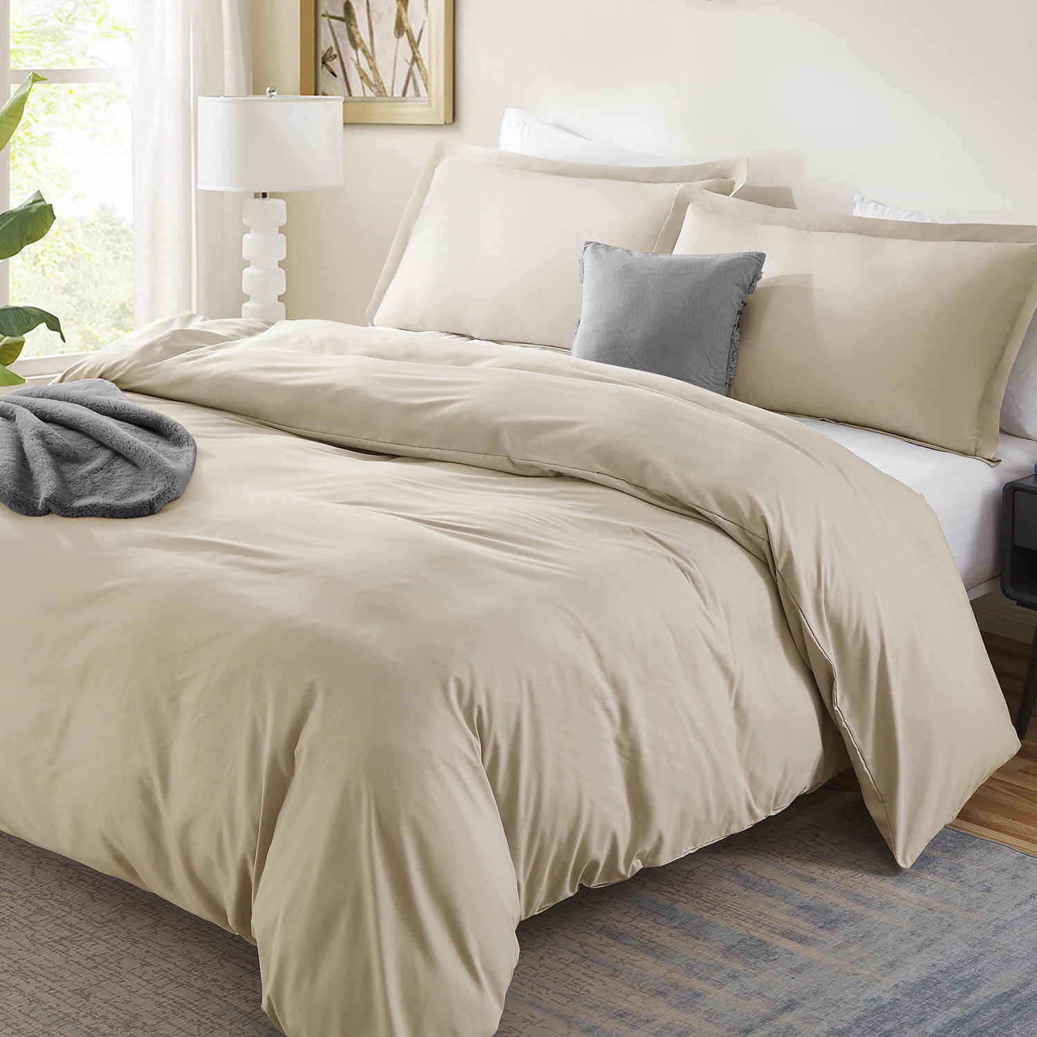 Virtu 3pc Duvet Cover Set, Luxury Microfiber Bedding Set Full with 2 Pillow Sham, Beige cream