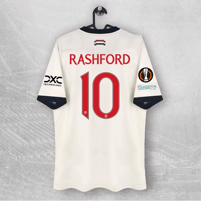 2425 Manchester United Second Away Football Training Suit Classic Football Jersey